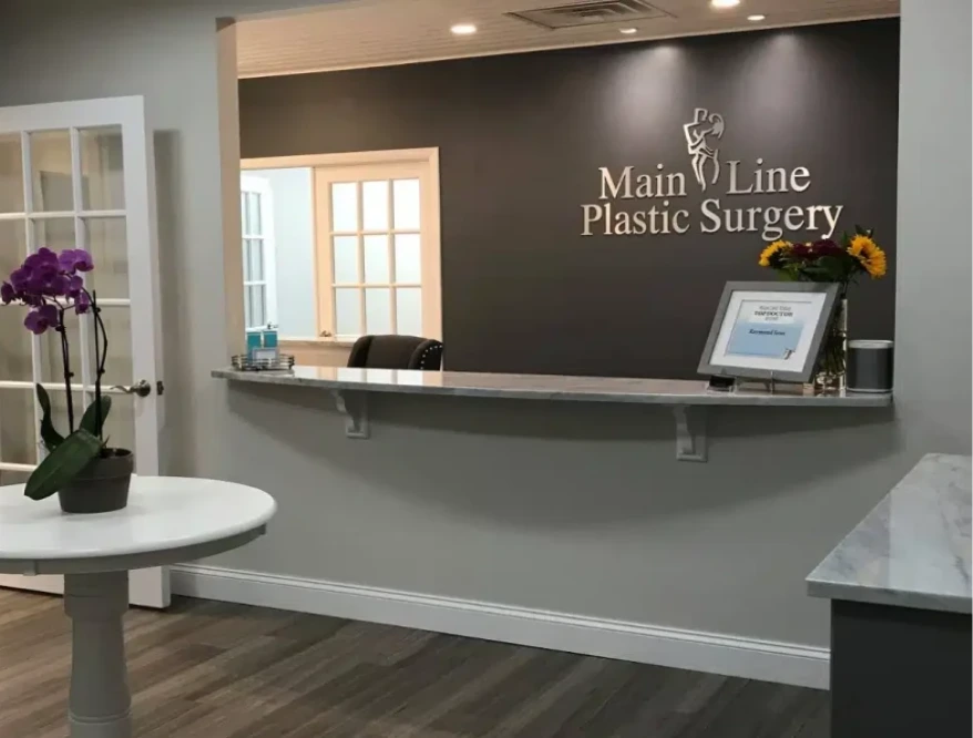 Experience Advanced Facial Rejuvenation at Our Center Banner